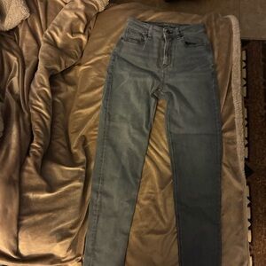 American Eagle Outfitters High Rise Blue Jeans